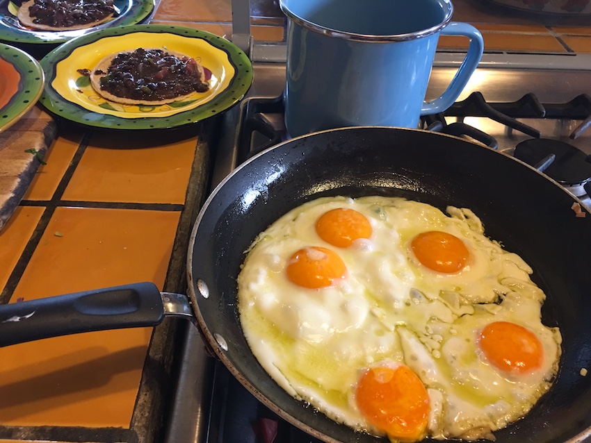 San Juan Spicy Black Beans and Fried Eggs